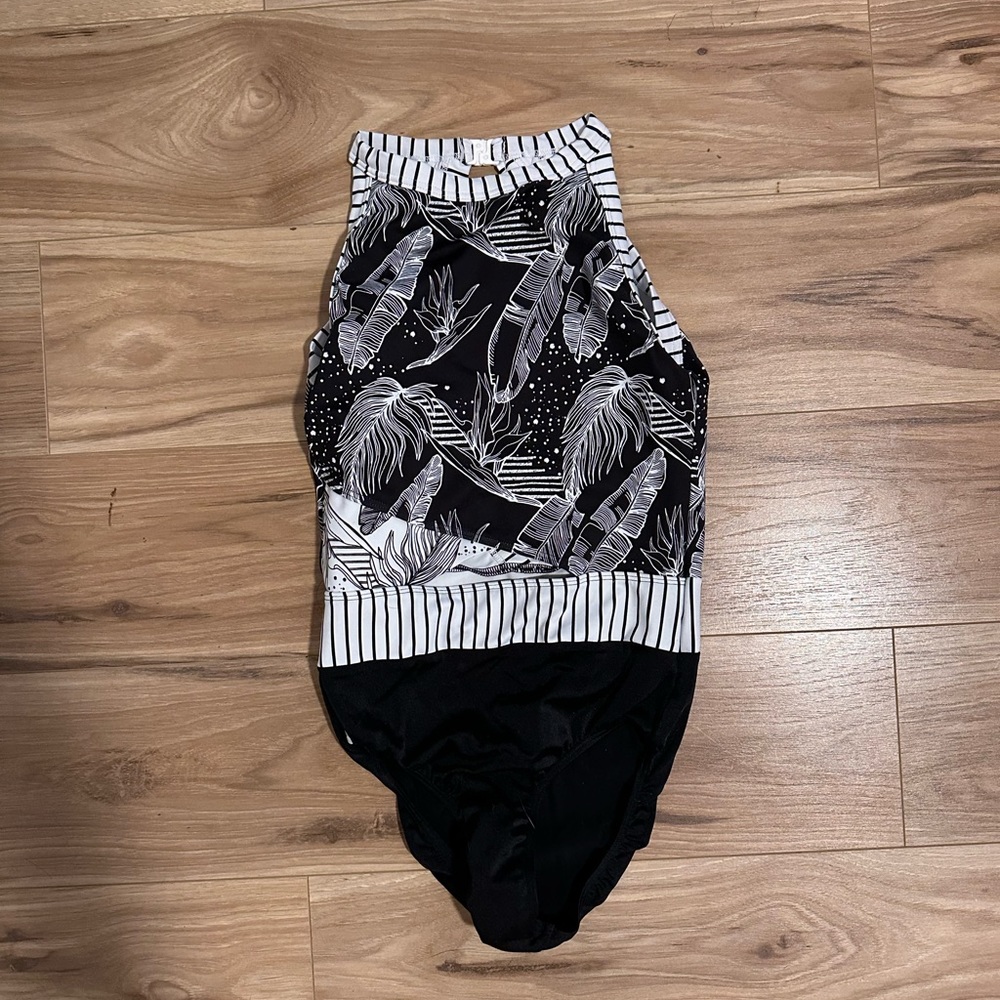 Sylvia p gymnastics leotard size child’s large